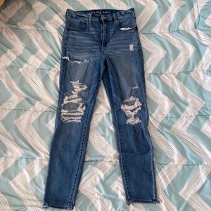American Eagle High Rise Skinny Jeans